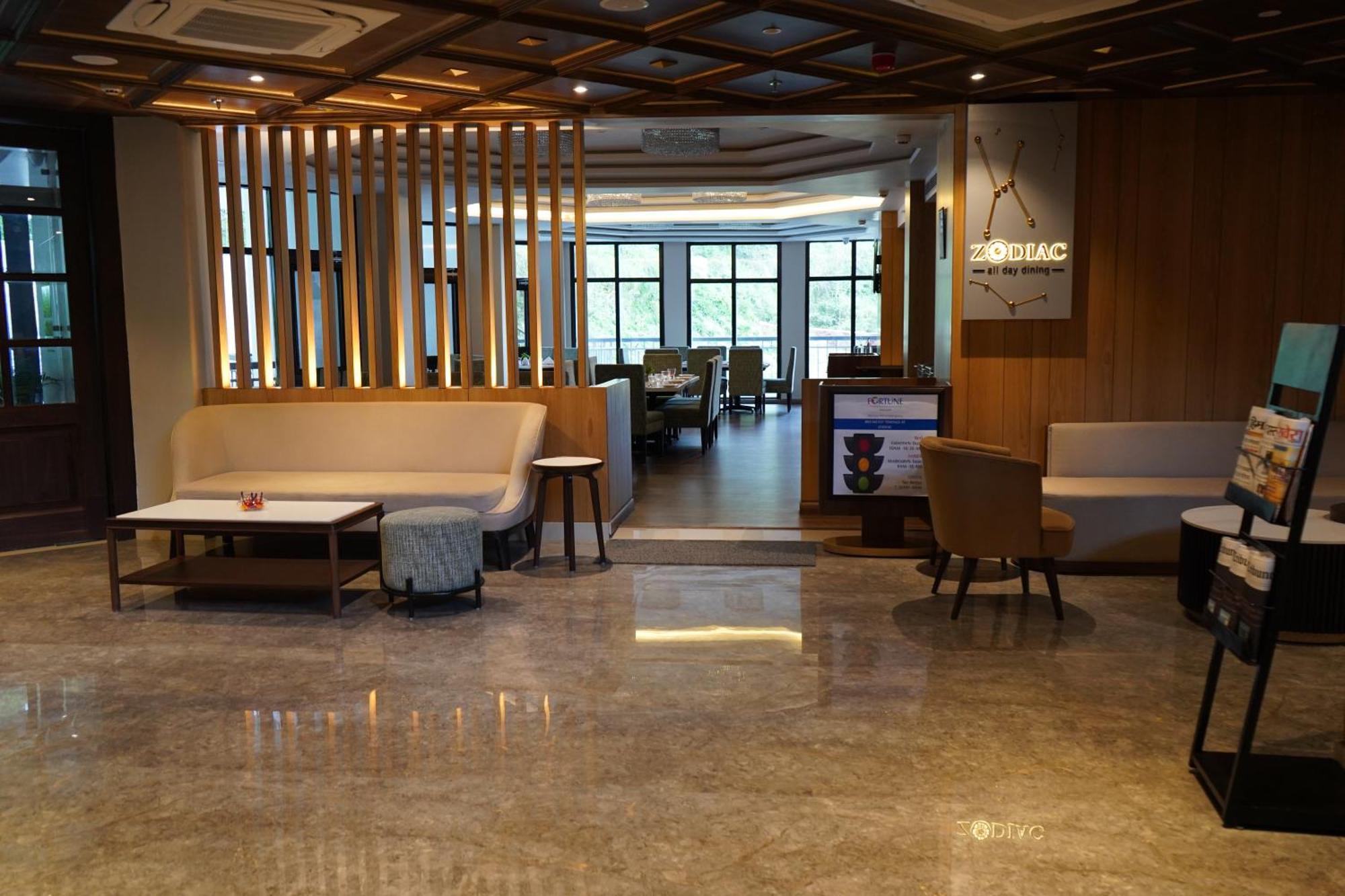 Fortune Khajjiar - Member Itc Hotels' Group 外观 照片